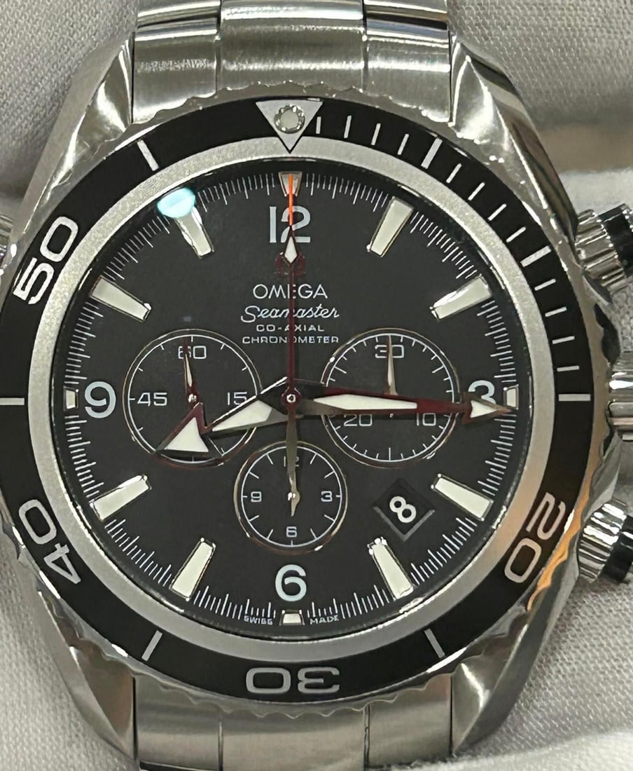 Omega Seamaster Chronograph Comes with Box & Papers: Omega Seamaster Chronograph Comes with Box & Papers #PAPPS19769v8