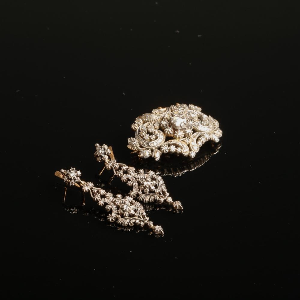 ALFINETE E PAR DE BRINCOS PENDENTES (1 of 1)