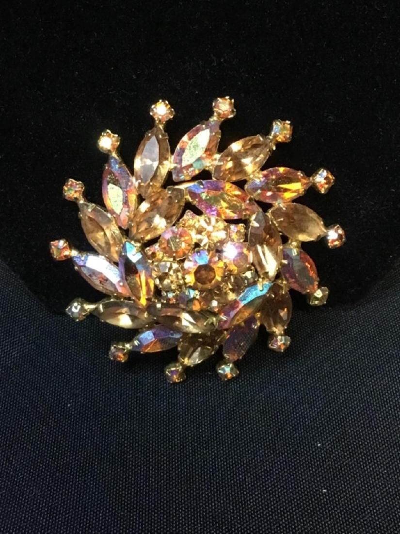 Kramer brooch (1 of 1)