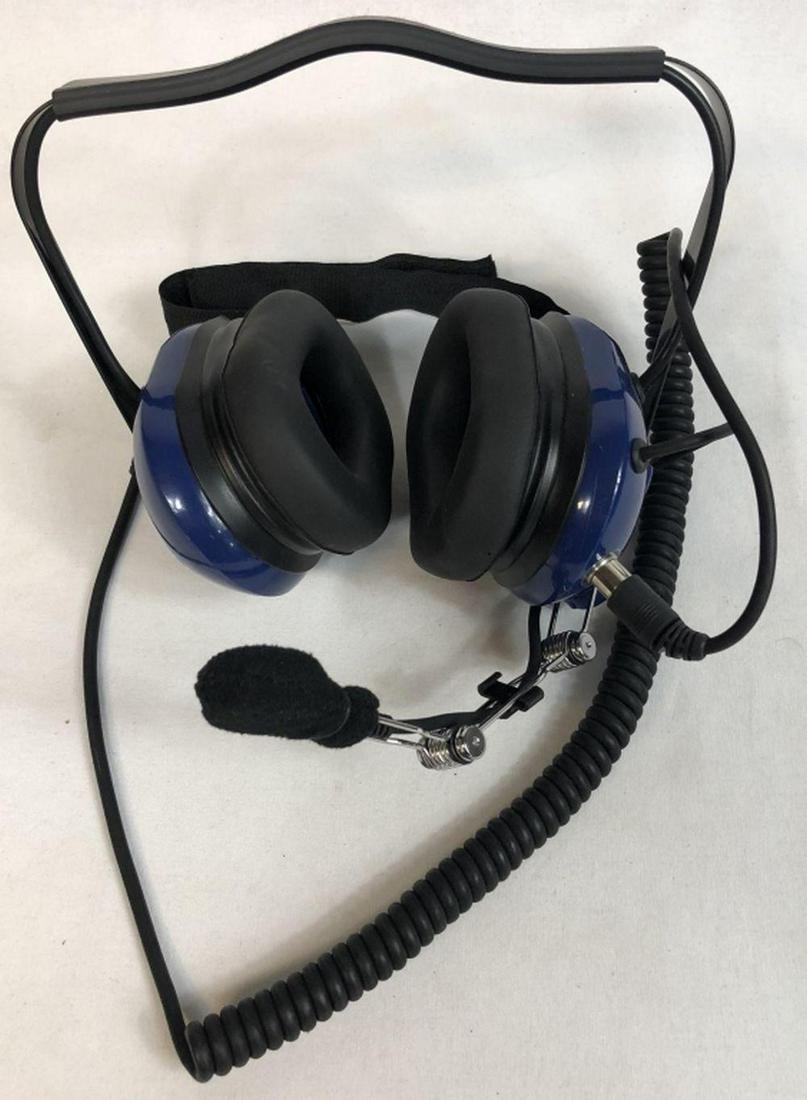 Iron Man 2 (2010) - Stark Industries Racing Headphones (1 of 3)