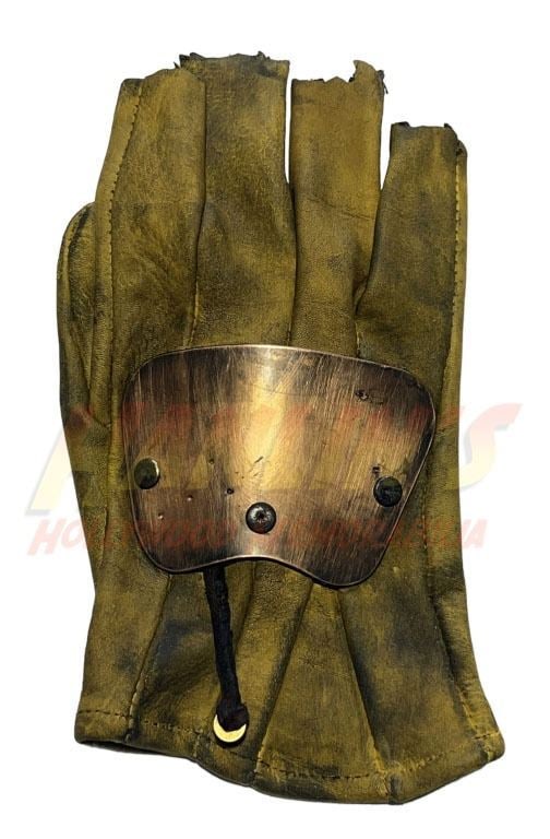 Freddy vs. Jason (2003) - Freddy's Production Glove and Backplate (1 of 4)