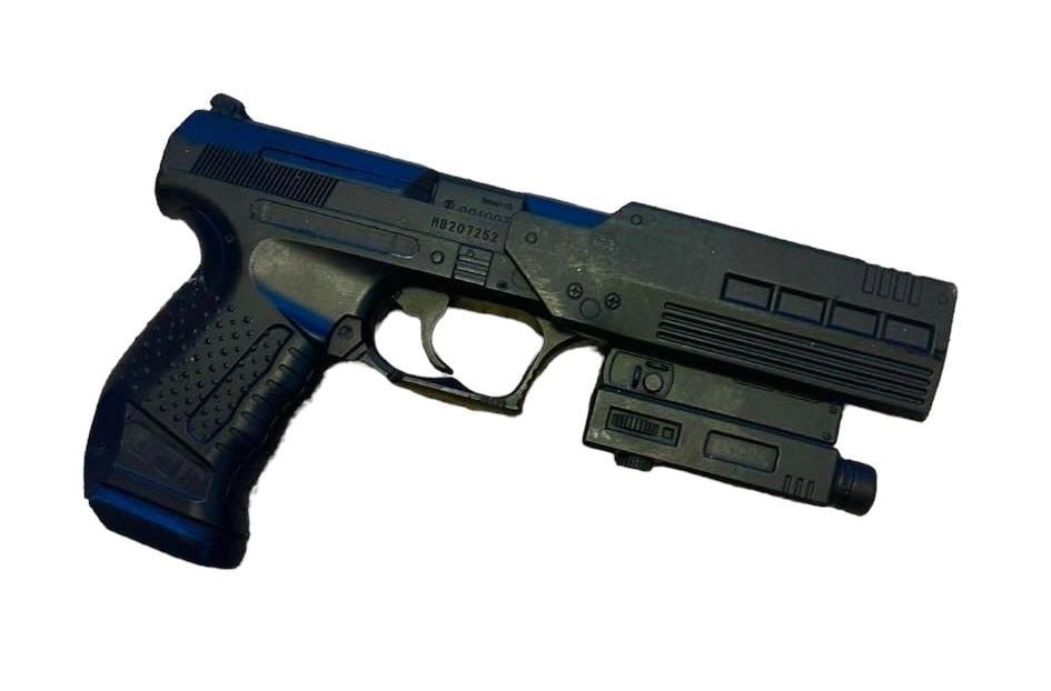 Halo (2022) - Master Chief (Pablo Schreiber) Season 2 Side Arm Pistol: Halo (2022) - Master Chief (Pablo Schreiber) Season 2 Side Arm Pistol. Made of . Original side arm used by "Master Chief", played by Pablo Schreiber in season 2 of the Kyle Killen and Steven Kane crea