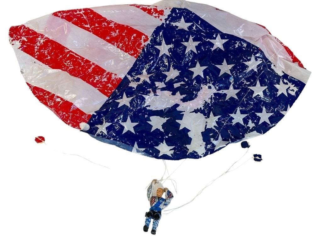 Team America: World Police (2004) - Joe (Trey Parker) Puppet and Parachute (1 of 2)
