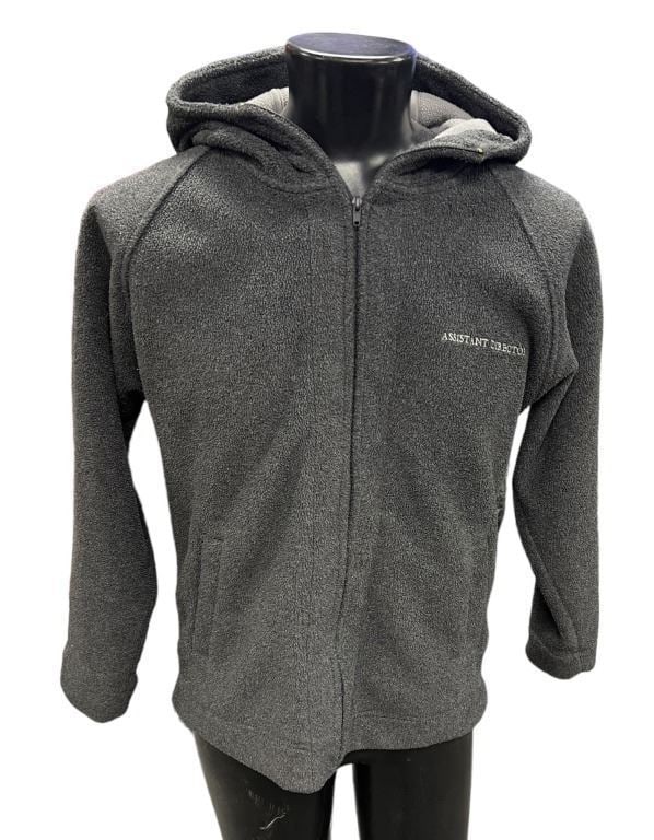 Harry Potter and the Chamber of Secrets (2002) - Crew Sweater: Harry Potter and the Chamber of Secrets (2002) - Crew Sweater.Original hooded sweater given to the cast and crew from the production of the fantasy film 'Harry Potter and the Chamber of Secrets' (2002