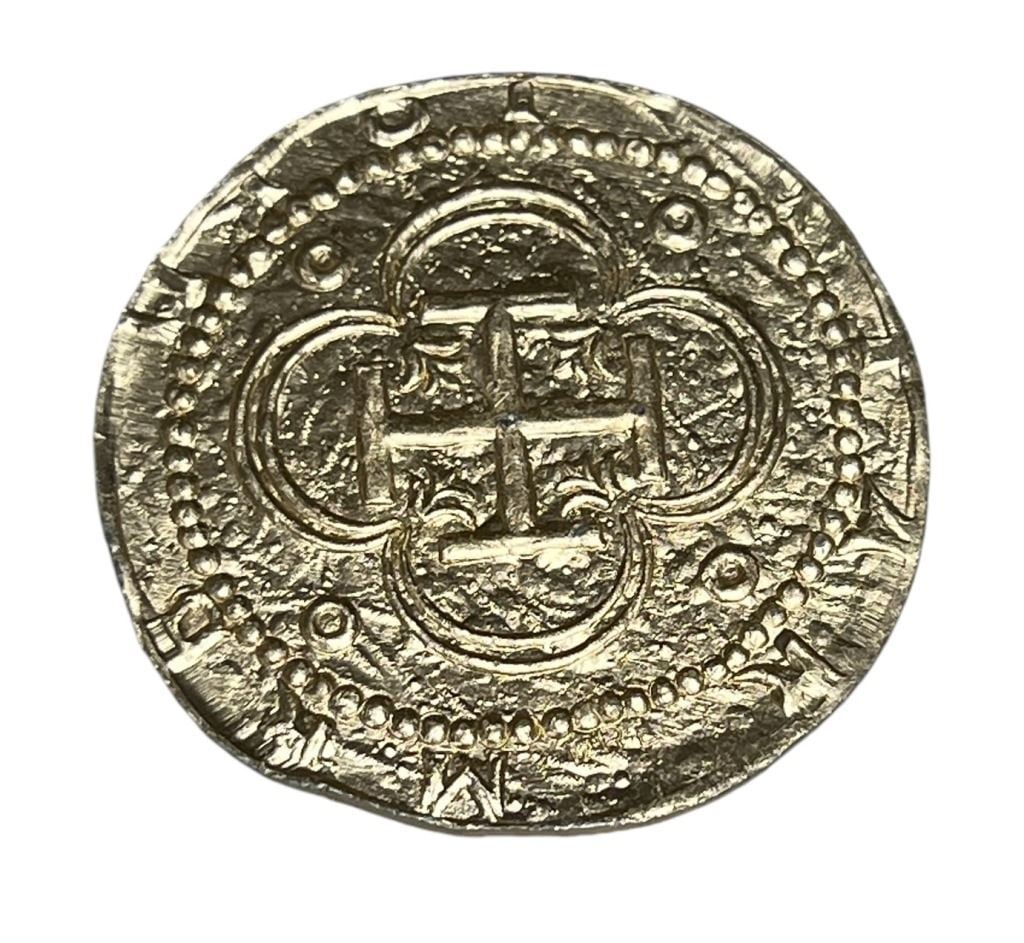 Pirates of the Caribbean: The Curse of the Black Pearl (2003) - Treasure Gold Doubloon Coin Lot B (1 of 4)