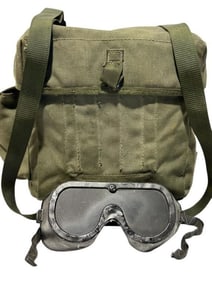 Rogue One: A Star Wars Story (2016) - Rebel Equipment Bag With Goggles