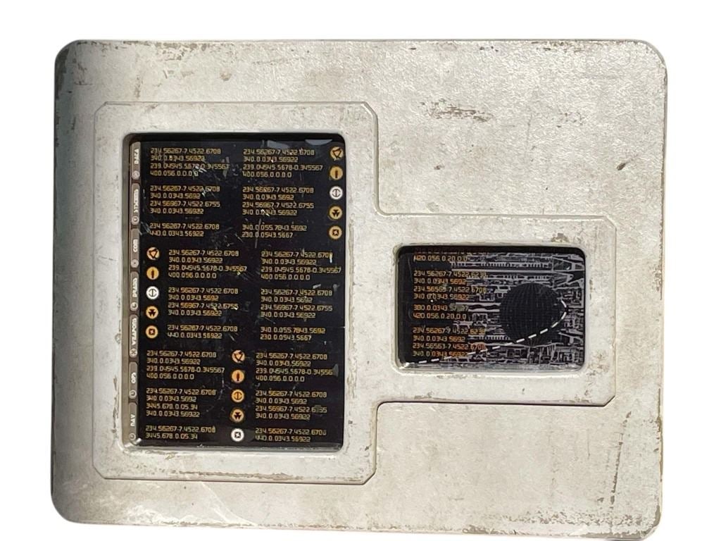 Battlestar Galactica (2004 - 2009) - Galactica Control Panel #2 (1 of 2)