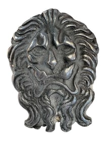 Game of Thrones (2011-2019) - Lannister Armor Chest Casting