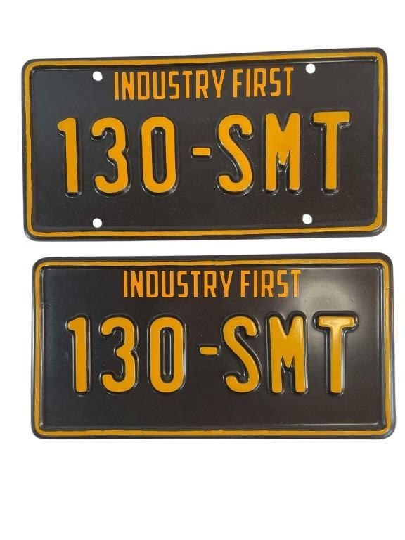 Joker (2019) - Set of 2 License Plates (1 of 5)