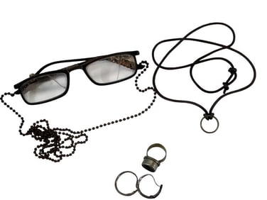 Terminator Salvation (2009) - Virginia (Jane Alexander) Glasses and Jewelry Set
