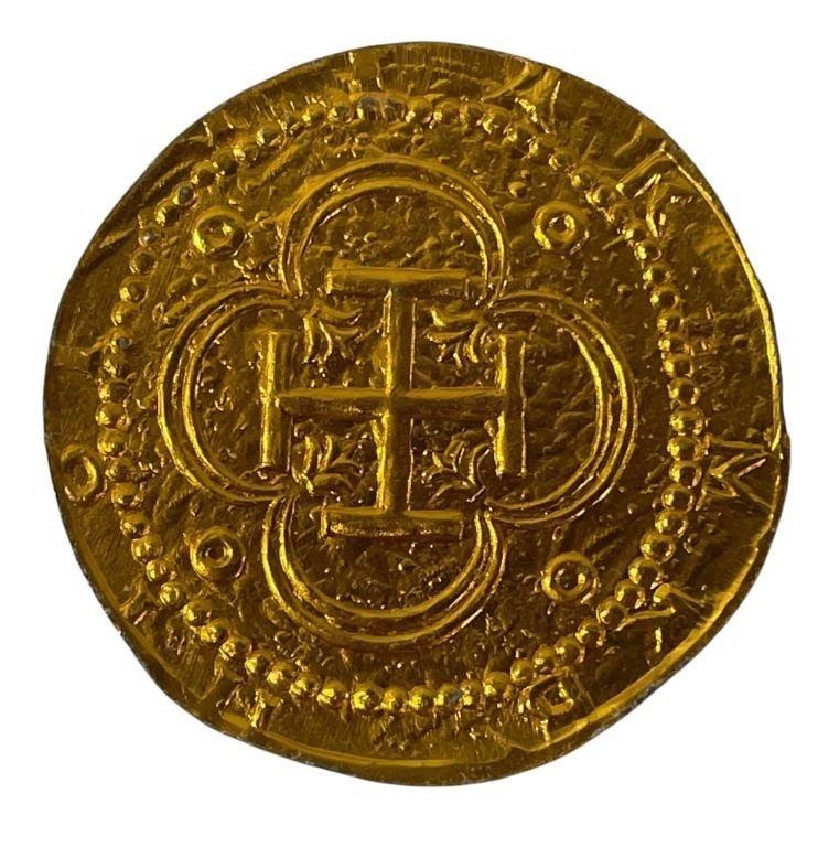 Pirates of the Caribbean: The Curse of the Black Pearl (2003) - Treasure Gold Doubloon Coin Lot A (1 of 3)