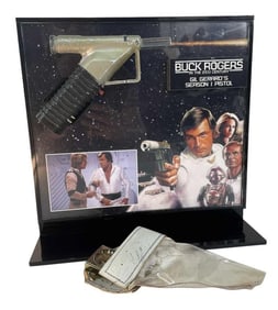 Buck Rogers in the 25th Century (1979-1981) - Buck Rogers Hero Light-up Pistol & Holster - Lot A