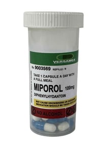 Elysium (2013) - Matt Damon's Hero Miporol Bottle with Pills