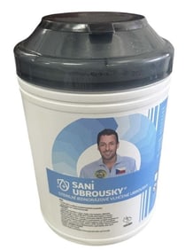 Spaceman (2024) - Adam Sandler Wipes