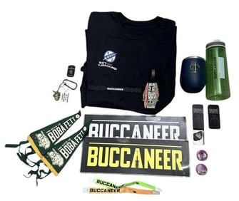 Star Wars - The Book of Boba Fett (2021-) - Crew Gift Collection Pennant, Guitar Picks, etc