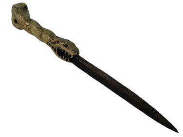 Ash vs Evil Dead (2015-2018) - Hero Kandarian Dagger