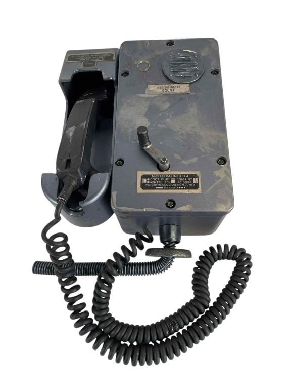 Battlestar Galactica (2004 - 2009) - Galactica Communications Unit (1 of 5)