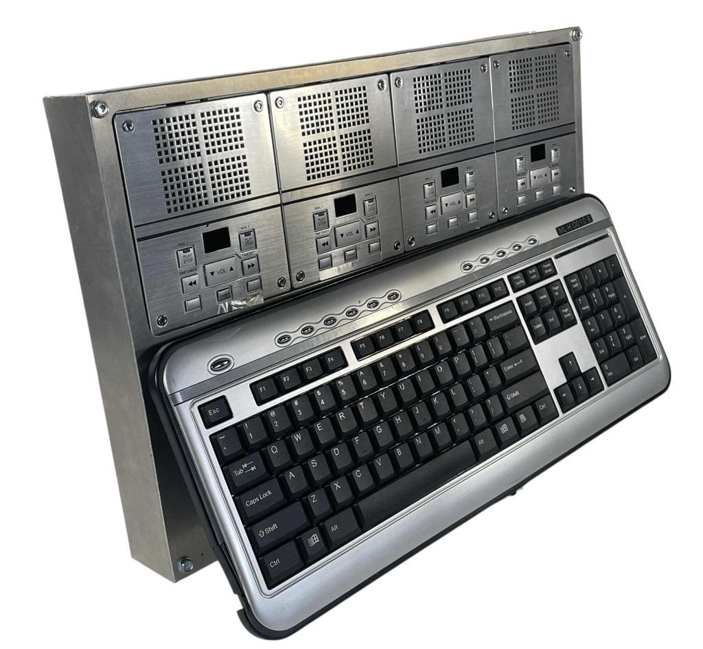 Battlestar Galactica (2004 - 2009) - Pegasus Telecom Station: Battlestar Galactica (2004 - 2009) - Pegasus Telecom Station.Measuring 12" x 18 1/2" x 6".Original telecom station used throughout the Pegasus in the science fiction television series 'Battlestar Gala