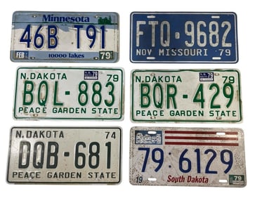Fargo (2014-2024) - Season 2 License Plates
