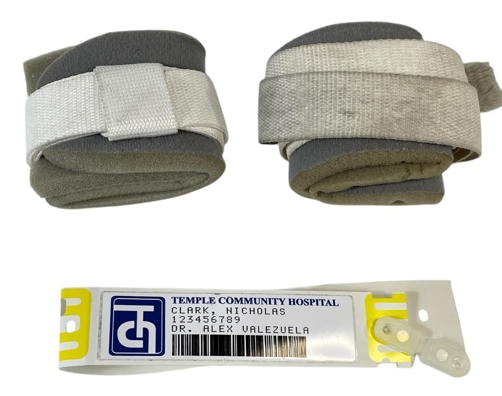 Fear the Walking Dead (2015[x=#8211/]2023) - Nick (Frank Dillane) Hospital ID Bracelet and Arm Restr: Fear the Walking Dead (2015[x=#8211/]2023) - Nick (Frank Dillane) Hospital ID Bracelet and Arm Restraints.Original Hospital ID bracelet and arm restraints used by "Nick Clark", played by Frank Dillane