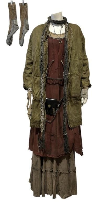 Terminator Salvation (2009) - Virginia (Jane Alexander) Costume, Glasses and Jewelry Set (1 of 10)