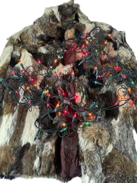 31 (Rob Zombie 2016) - Rabbit Fur Coat and Christmas Lights part of "Sick-Head's Nazi Shrine": 31 (Rob Zombie 2016) - Rabbit Fur Coat and Christmas Lights part of "Sick-Head's Nazi Shrine".Original fur coat with Christmas lights used as part of Sick-Head's Nazi shrine, played by Pancho Moler in