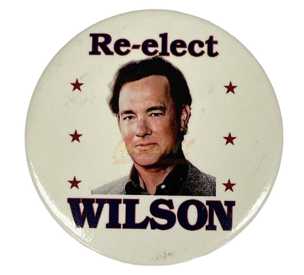 Charlie Wilson's War (2007) - Charlie Wilson (Tom Hanks) Campaign Badge: Charlie Wilson's War (2007) - Charlie Wilson (Tom Hanks) Campaign Badge.Original campaign badge depicting Tom Hanks as Charlie Wilson used in the Mike Nichols directed biographical comedy-drama film '