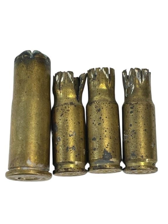 Cowboys & Aliens (2011) - Casino Chips & Harrison Ford Fired Bullets: Cowboys & Aliens (2011) - Casino Chips & Harrison Ford Fired Bullets.Original set of casino chips & Harrison Ford fired bullets used in the production of the Jon Favreau directed science fiction