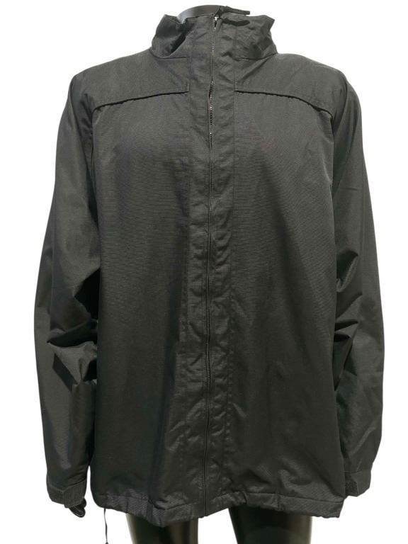 Gothika (2003) - Original Crew Jacket (Owned by Producer Joel Silver): Gothika (2003) - Original Crew Jacket (Owned by Producer Joel Silver).This jacket belonged to acclaimed producer Joel Silver.Size XXL. New.Original crew jacket from the production of the Mathieu Kasso