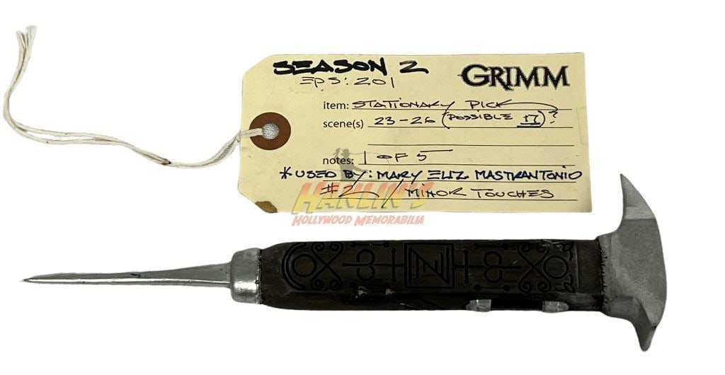 Grimm (2011[x=#8211/]2017) - Prop Pick: Grimm (2011-2017) - Prop Pick.Made of resin and Metal.Original ornately designed screen used stationary pick used in the fantasy police procedural drama television series 'Grimm' (2011-2017), which