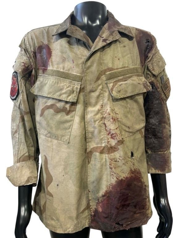 Lone Survivor (2013) - Michael Murphy (Taylor Kitsch) Camo Jacket: Lone Survivor (2013) - Michael Murphy (Taylor Kitsch) Camo Jacket.Original camo jacket worn by "Michael Murphy", played by Taylor Kitsch in the biographical military action film 'Lone Survivor' (2013)