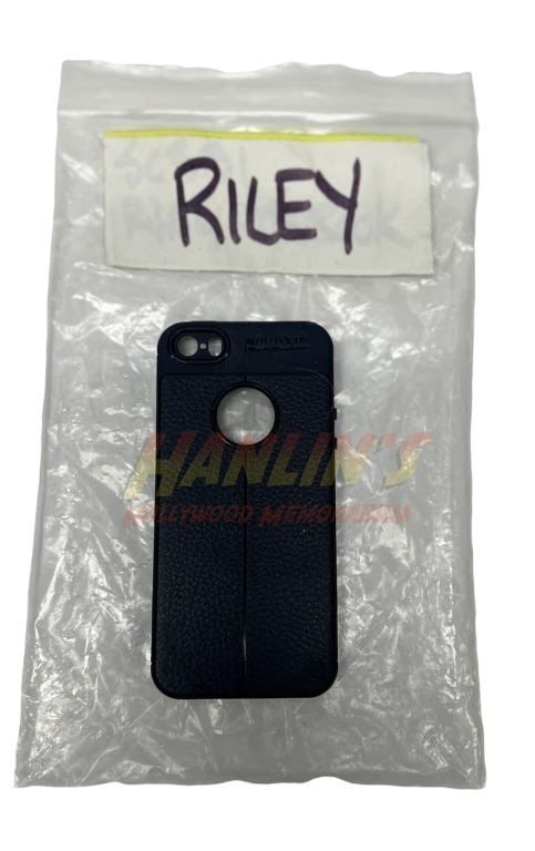 Midnight Mass (2021) - Riley Flynn (Zach Gilford) Phone Case: Midnight Mass (2021) - Riley Flynn (Zach Gilford) Phone Case.Original watch case used by Riley Flynn, played by Zach Gilford in the Mike Flanagan directed supernatural horror television miniseries 'Mi