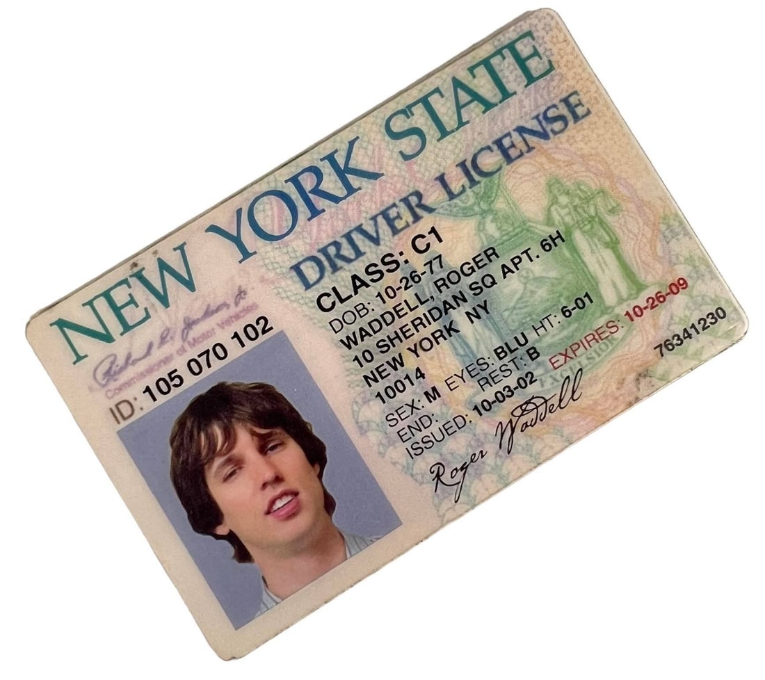 School for Scoundrels (2006) - Jon Heder Driver's License: School for Scoundrels (2006) - Jon Heder Driver's License.Original driver's license used by "Roger Waddell", played by Jon Heder in the production of the Todd Phillips directed comedy film 'School for