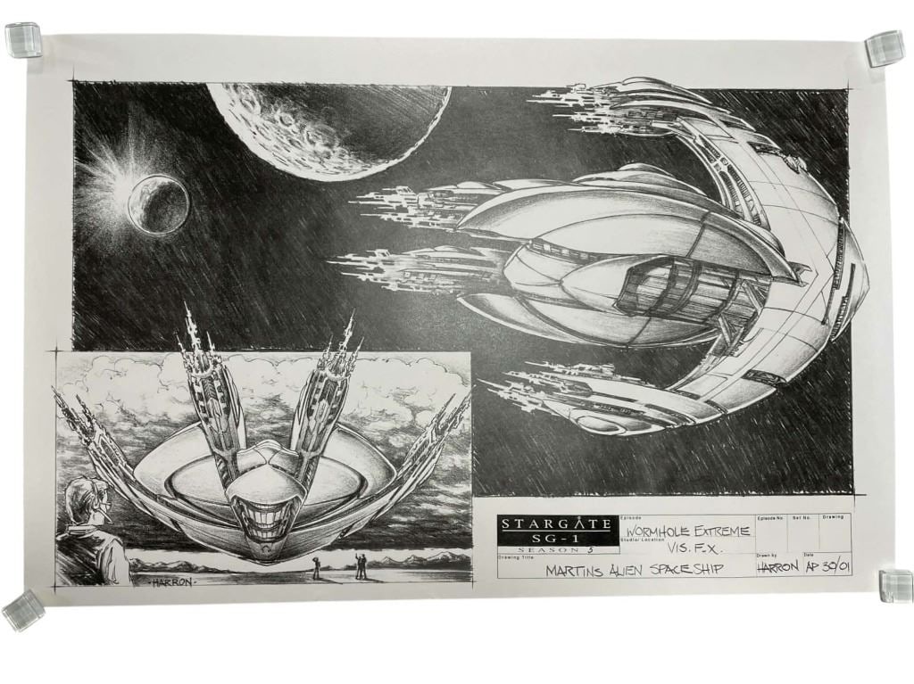 Stargate SG-1 (1997-2007) - Production Concept Art "Martin's Alien Spaceship" Season 5: Stargate SG-1 (1997-2007) - Production Concept Art "Martin's Alien Spaceship" Season 5.Measuring 11" x 17".From episode S5.E12 [x=#8729/] Wormhole Extreme.Original production concept art (production