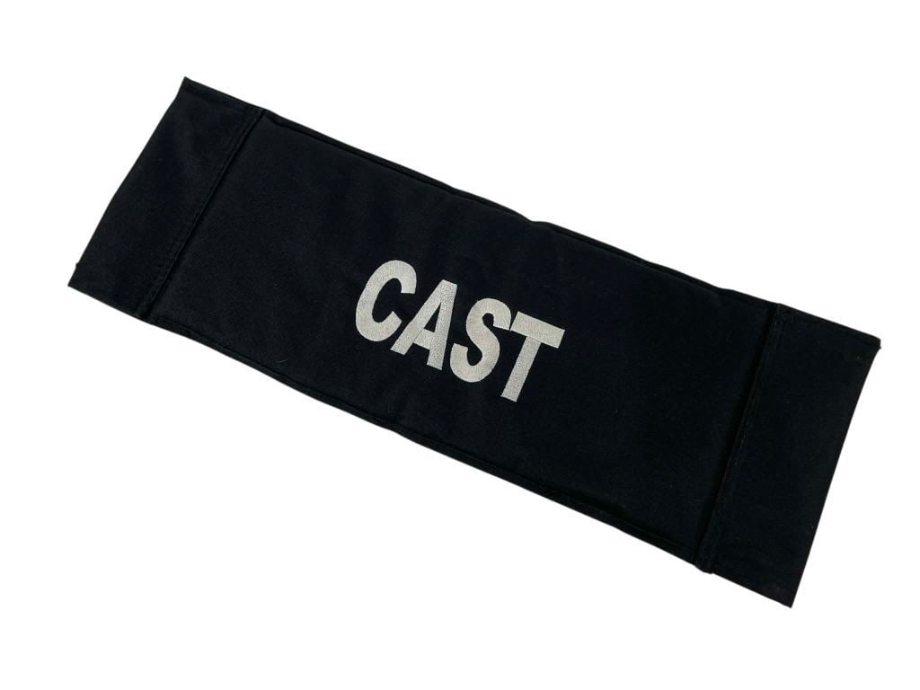 Step Sisters (2018) - Chairback - 2