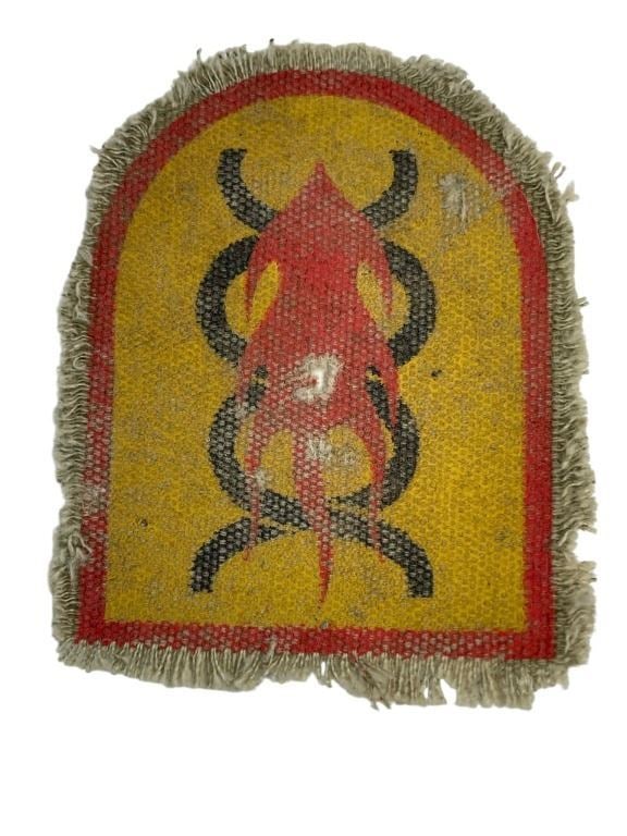 Terminator Salvation (2009) - Resistance Patch: Terminator Salvation (2009) - Resistance Patch.Original resistance Patch used in the production of the science-fiction action film 'Terminator Salvation' (2009), where in 2018, a mysterious new