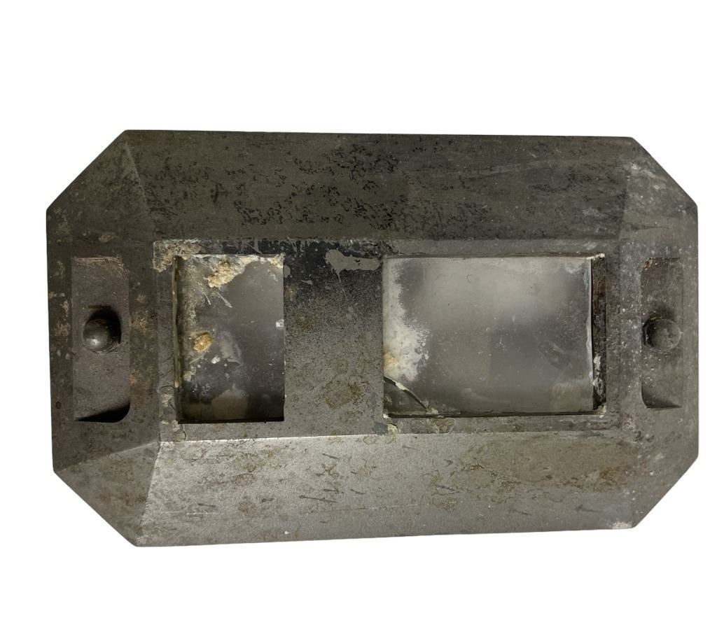 The Dark Tower (2017) - Portal Control Panel - Lot C: The Dark Tower (2017) - Portal Control Panel - Lot C.Made of solid resin with acrylic lenses. originally lit (electronics have been taken out) making the panel change color.Original control panel