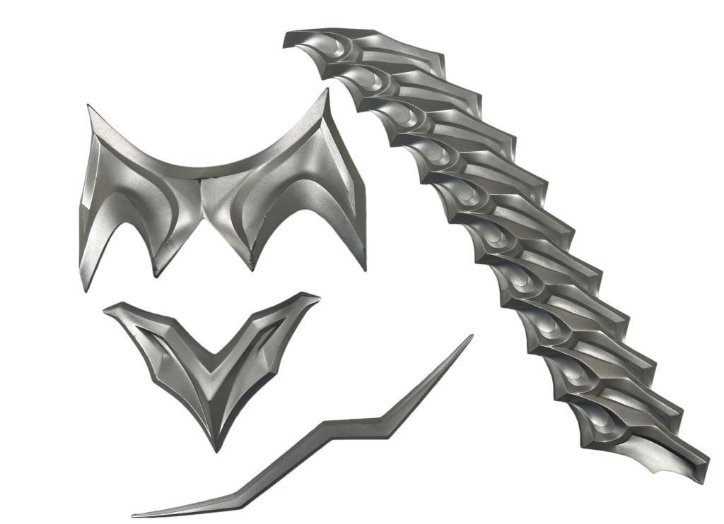 The Flash (2014-) - Season 9 Villain Cobalt Blue 4-Piece Set (Rick Cosnett): The Flash (2014-) - Season 9 Villain Cobalt Blue 4-Piece Set (Rick Cosnett) (Unused Backups).Comes with a co-signed COA from the owner of 'Ocean Drive Leather' who were commissioned by the studio to