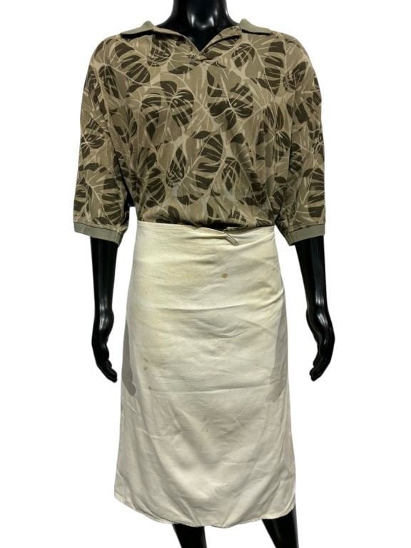 The Punisher (2004) - Bumpo (John Pinette) 2-Piece Costume: The Punisher (2004) - Bumpo (John Pinette) 2-Piece Costume.Original 2-piece costume (shirt and apron) made to be worn by "Bumpo", played by John Pinette in the production of the Jonathan Hensleigh dir