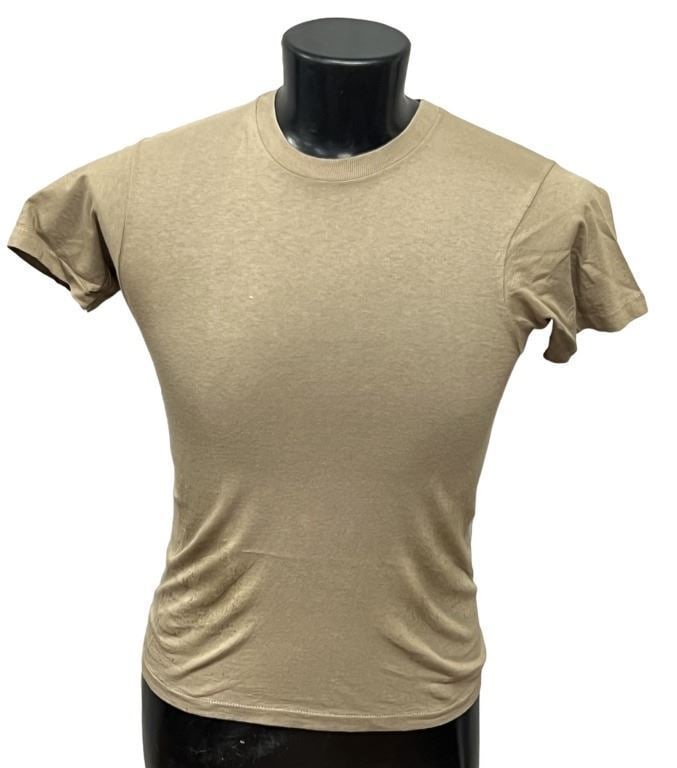 Three Kings (1999) - "Conrad Vig" Spike Jonze Military Shirt: Three Kings (1999) - "Conrad Vig" Spike Jonze Military Shirt. Original military shirt worn by "Conrad Vig", played by Spike Jonze in the comedy war film 'Three Kings' (1999), written and directed by D