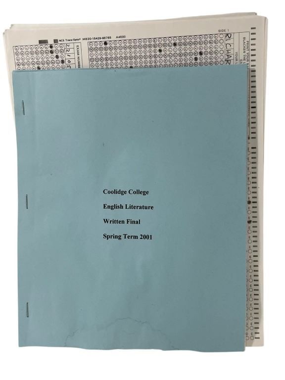 Van Wilder (2002) - Ryan Reynolds (Van Wilder) Final Exam Folder: Van Wilder (2002) - Ryan Reynolds (Van Wilder) Final Exam Folder.Measuring 8 1/2" x 11".Original final exam folder used by "Van Wilder", played by Ryan Reynolds in the production of the Walt Becker di