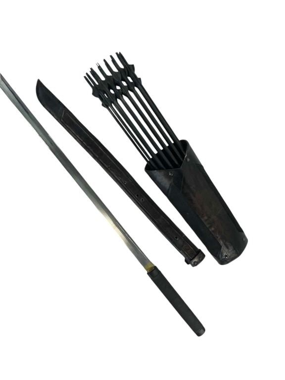 Arrow TV Series (2012-2020) - Prometheus (Josh Segarra) Hero Leather Quiver, Hero Arrows and Hero Sw (1 of 8)