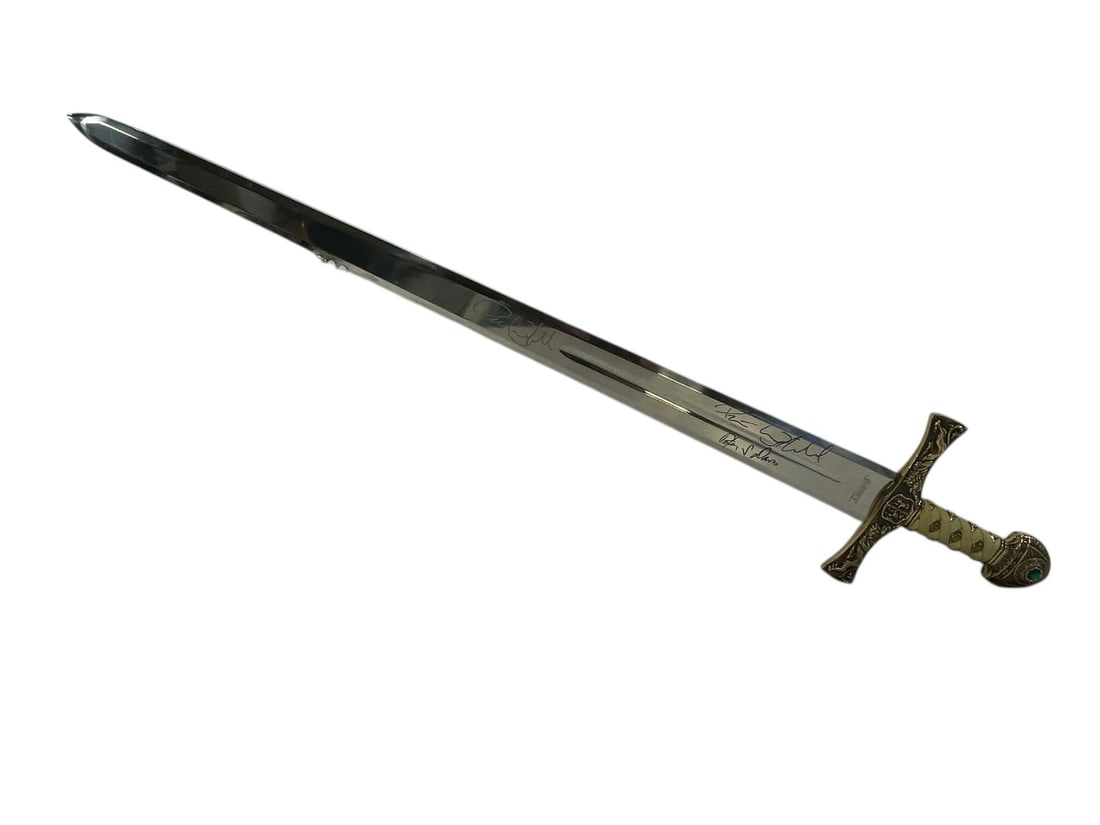 Highlander (1992-1998) - Signed Sword Peter Wingfield And Peter Davis (1 of 5)