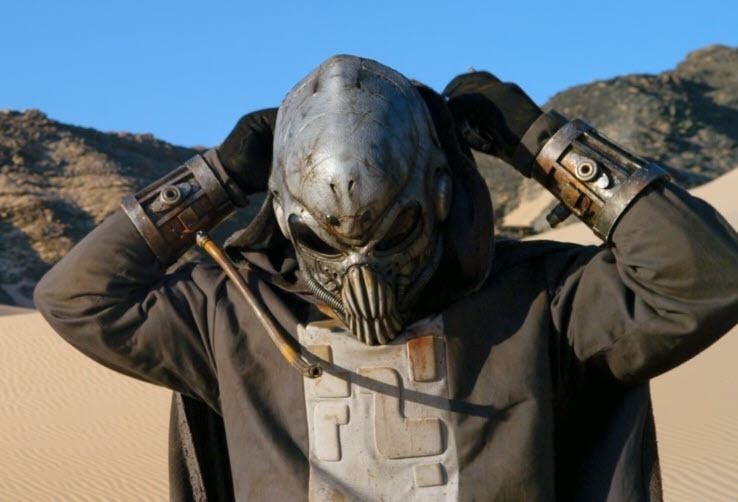 Hunter Prey (2010) - Restraints - 6