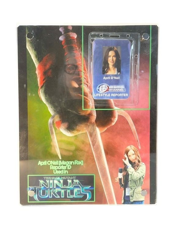 Teenage Mutant Ninja Turtles (2014) - Megan Fox (April O'Neil) Reporter ID Badge (1 of 3)
