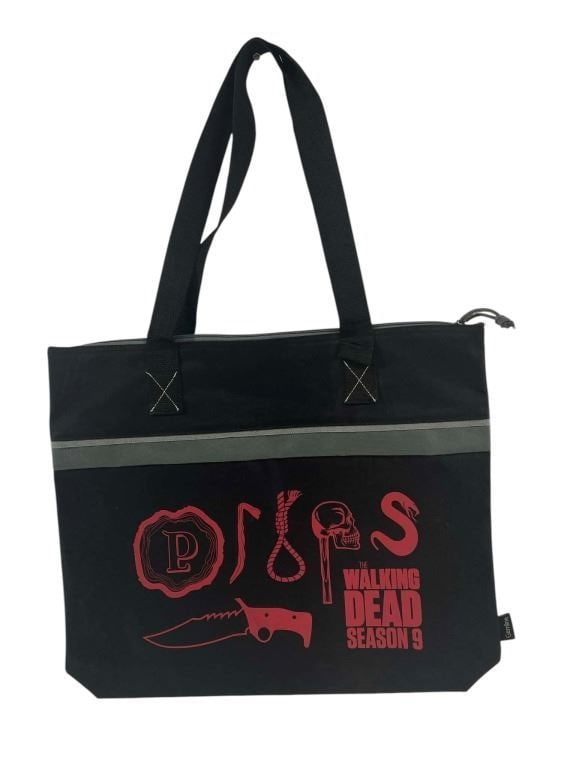 The Walking Dead (2010-2022) - Season 9 Crew Bag (1 of 2)