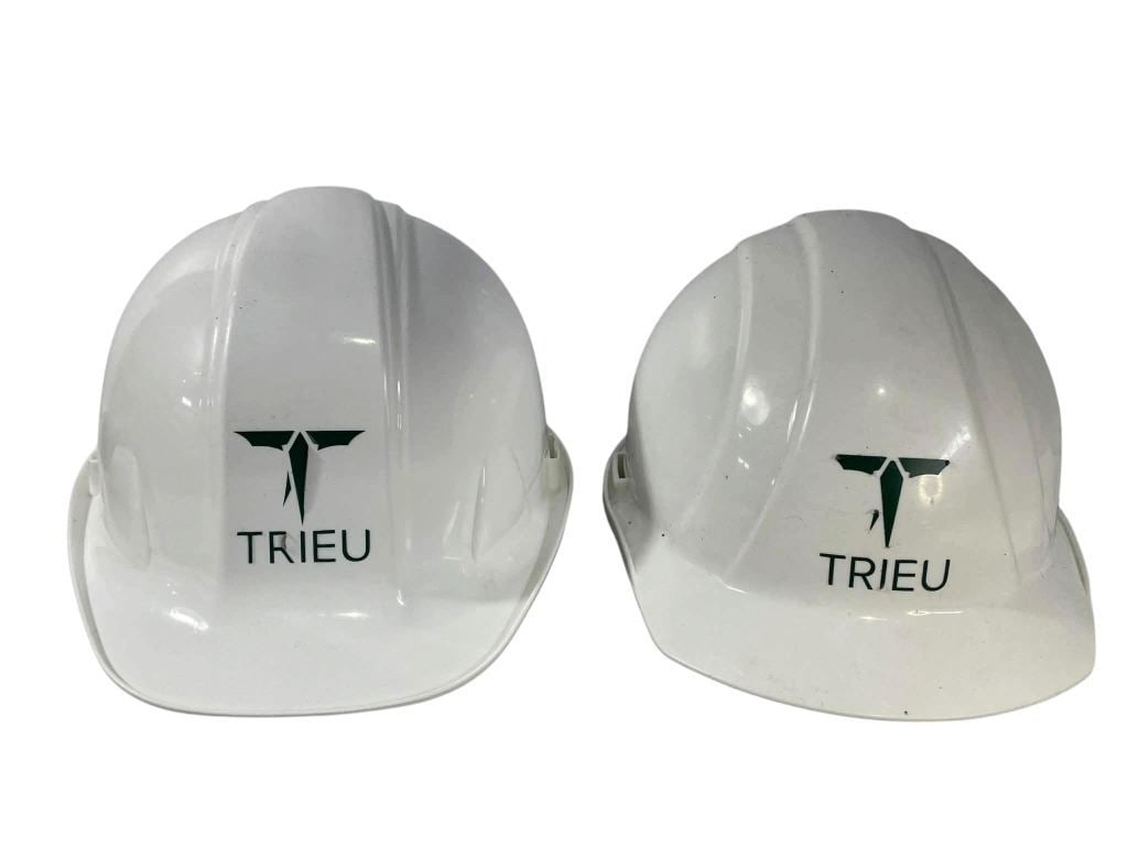 Watchmen (2019) - Trieu Hardhats (1 of 3)