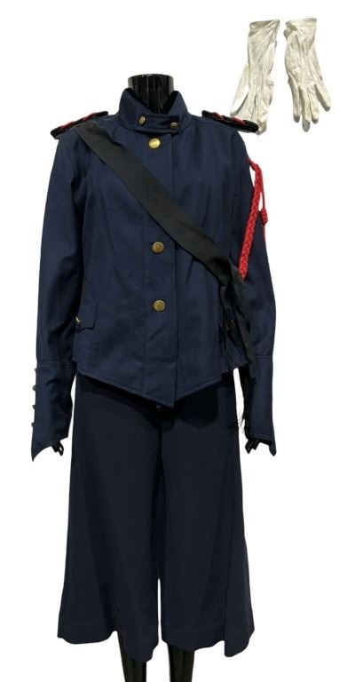 Motherland: Fort Salem (2020-2022) - Cadet 5-Piece Uniform: Motherland: Fort Salem (2020-2022) - Cadet 5-Piece Uniform.Size - Jacket XL - Pants L.This is an original costume used on the production of the Eliot Laurence created supernatural drama television