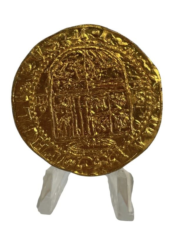 Pirates of the Caribbean: The Curse of the Black Pearl (2003) - Treasure Gold Doubloon Coin #2 (1 of 4)