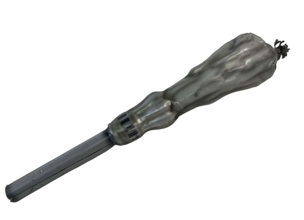 Power Rangers Operation Overdrive (2007) - Chiller Monster Weapon - Lot B: Power Rangers Operation Overdrive (2007) - Chiller Monster Weapon - Lot B.Measuring 17 1/2".Original weapon used by a foot soldier monster know as a "Chiller" in the production of the superhero televi